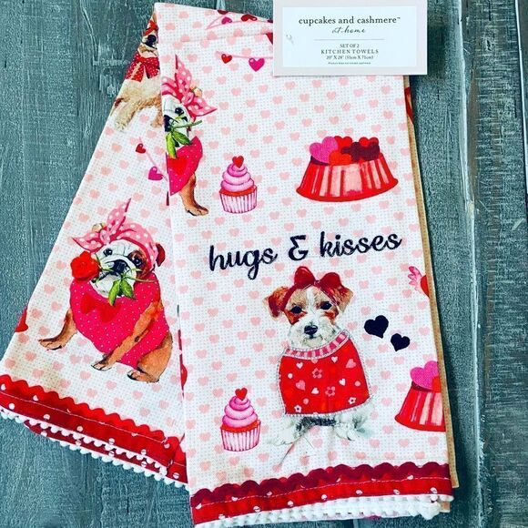 Valentine Dogs Cupcakes & Cashmere Kitchen Dish Towels - Picture 1 of 4